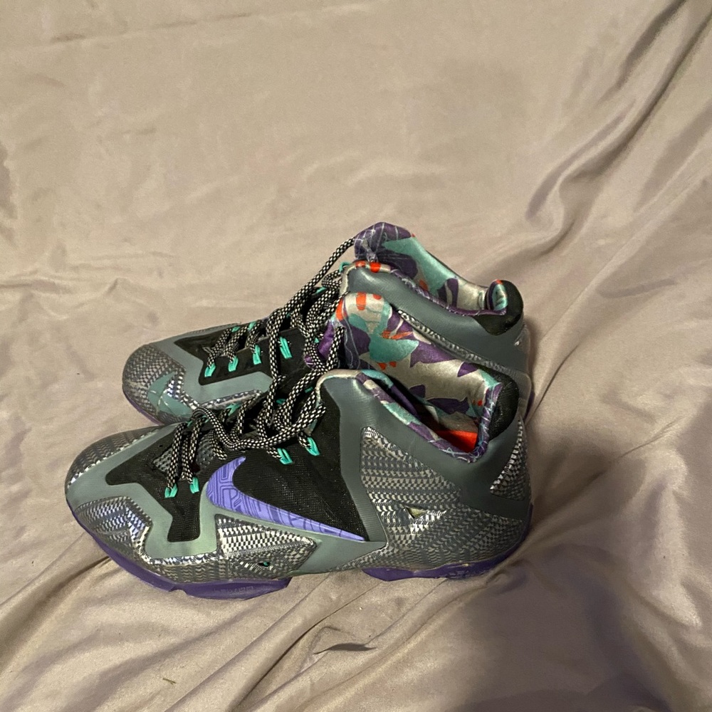 LeBron 11’s